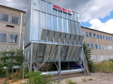 Čelní pohled  na MOLDOW MHL Casing EXP  stroj